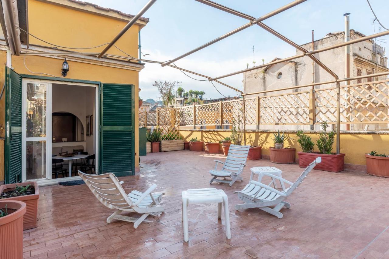 Appartement A Borgo Pio Con Ampio Terrazzo!